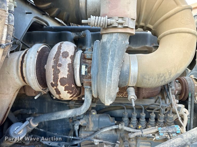 image for item OM9601 1996 Mack DM690S ready mix truck