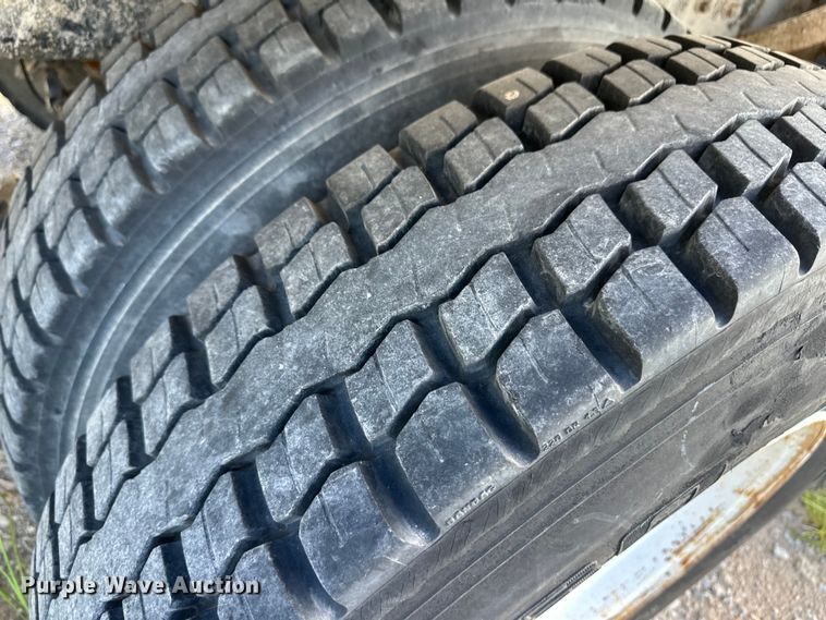 image for item OM9601 1996 Mack DM690S ready mix truck