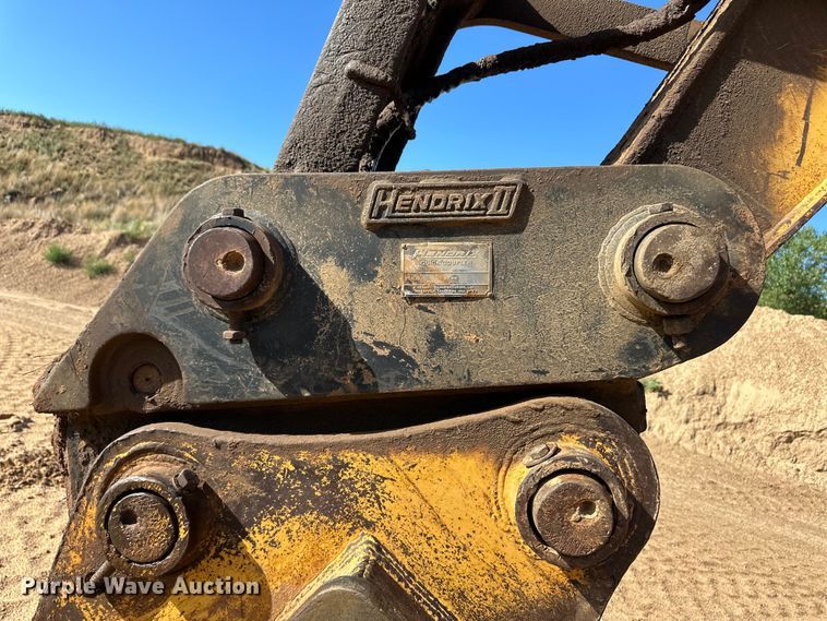 image for item OM9602 1997 John Deere 892E LC excavator