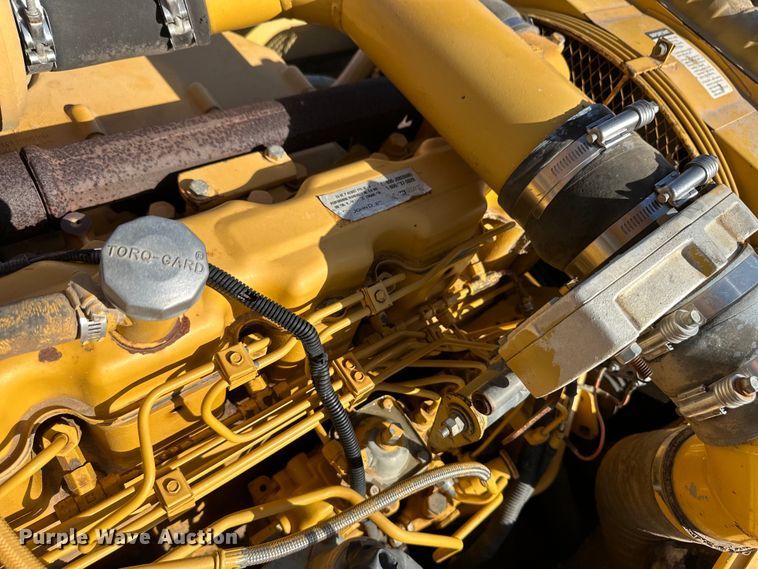 image for item OM9602 1997 John Deere 892E LC excavator