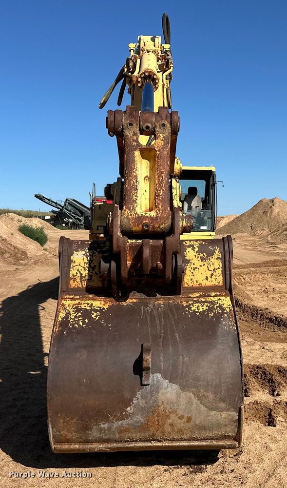 image for item OM9603 1996 Komatsu PC300LC-6 excavator