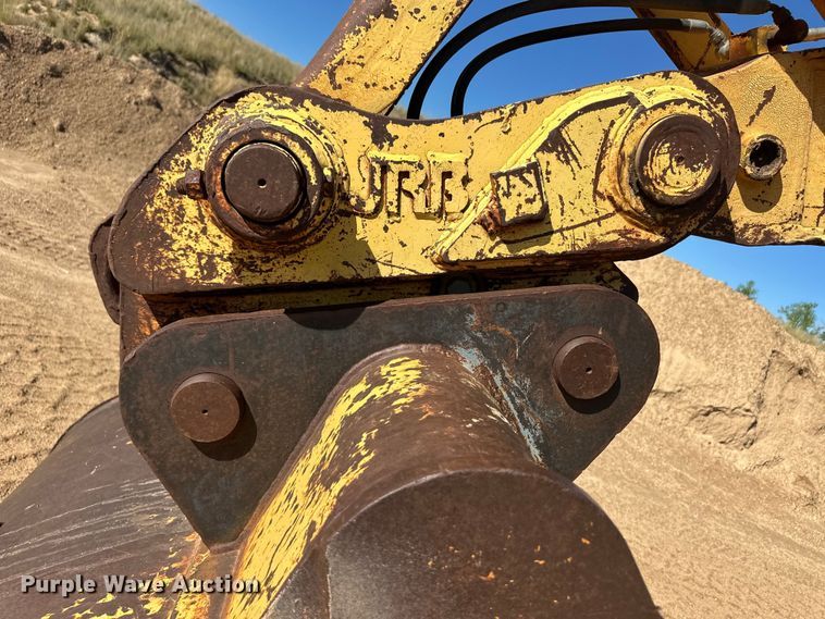 image for item OM9603 1996 Komatsu PC300LC-6 excavator