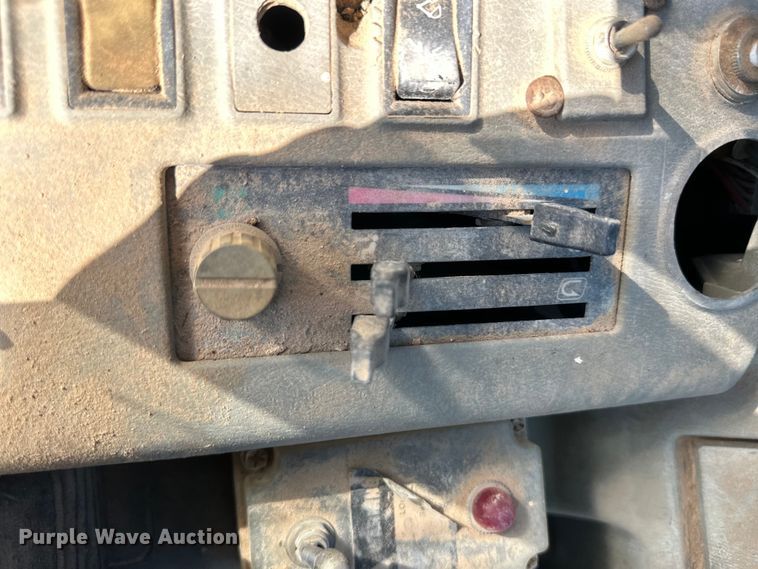 image for item OM9603 1996 Komatsu PC300LC-6 excavator