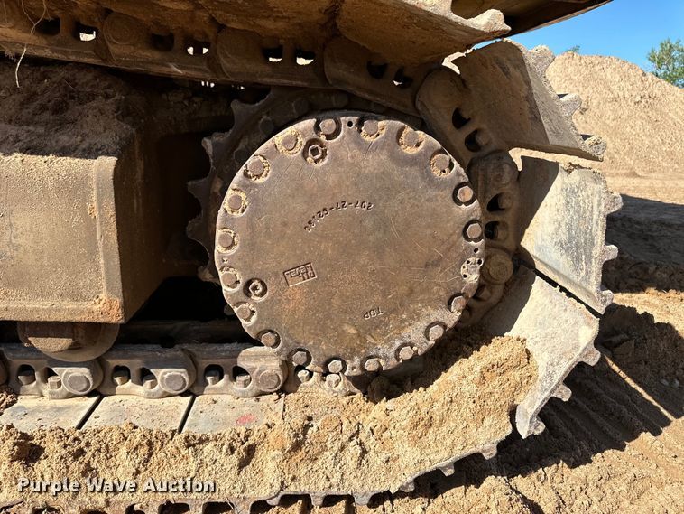 image for item OM9603 1996 Komatsu PC300LC-6 excavator