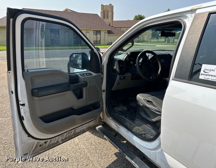 image for item DG4458 2018 Ford F150 SuperCrew pickup truck