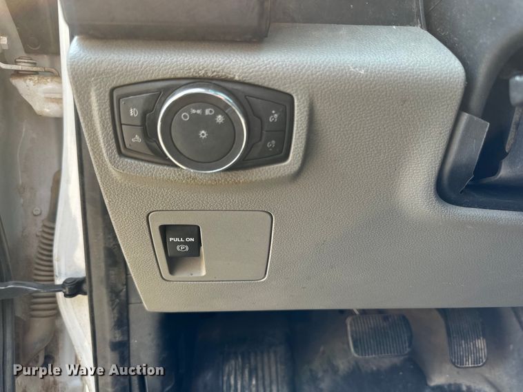 image for item DG4458 2018 Ford F150 SuperCrew pickup truck