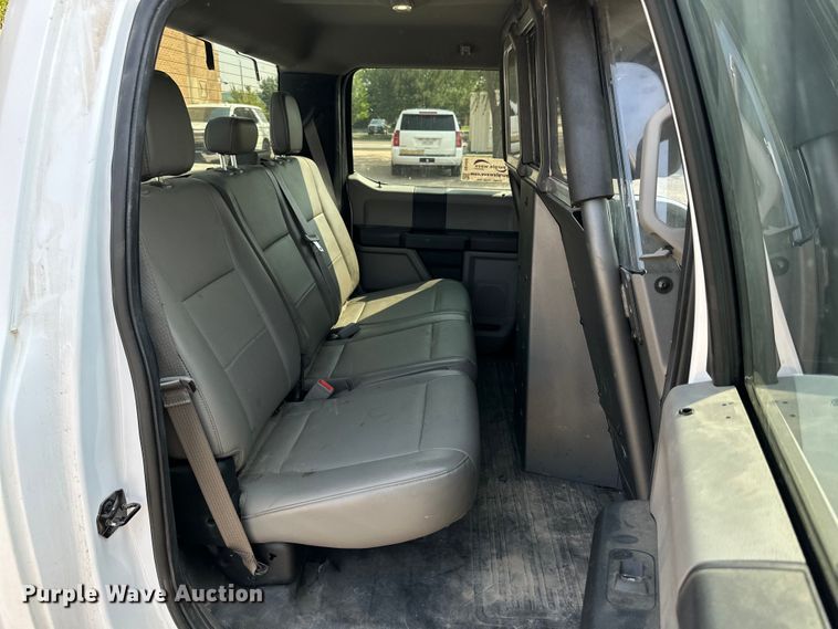 image for item DG4458 2018 Ford F150 SuperCrew pickup truck