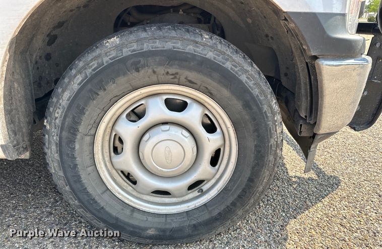 image for item DG4458 2018 Ford F150 SuperCrew pickup truck