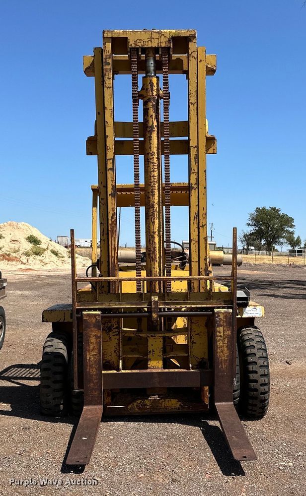 image for item DG4483 1963 Clark 392439 forklift