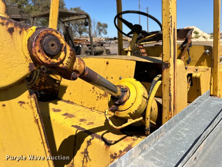 image for item DG4483 1963 Clark 392439 forklift