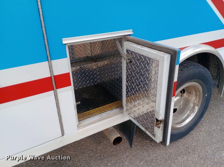 image for item DG5252 2012 Ford E450 ambulance