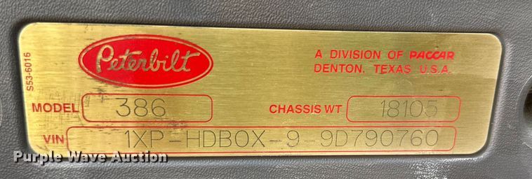 image for item DK6663 2009 Peterbilt  386 semi truck