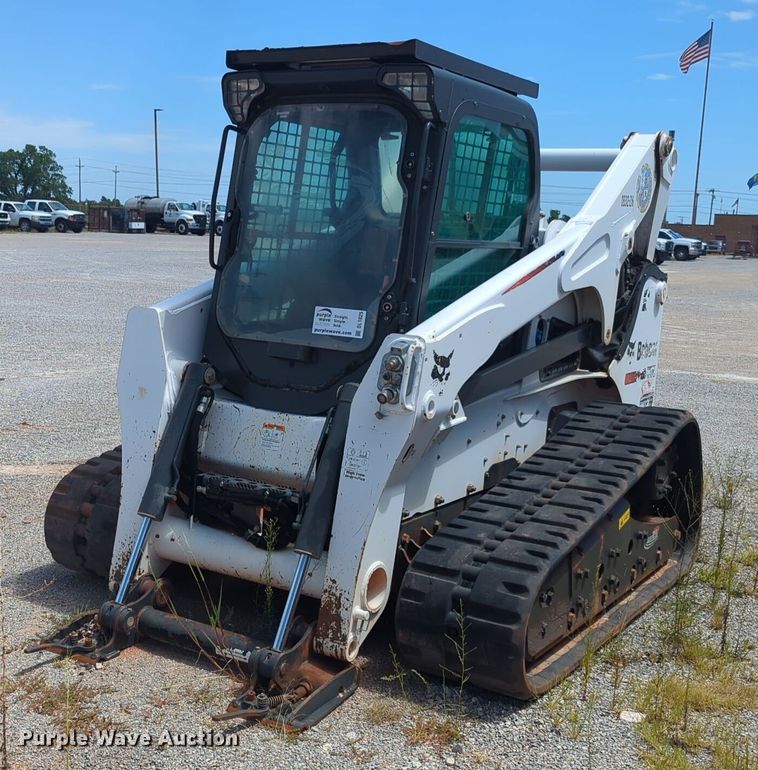 image for item DL1025 2017 Bobcat T870 tracked skid steer loader