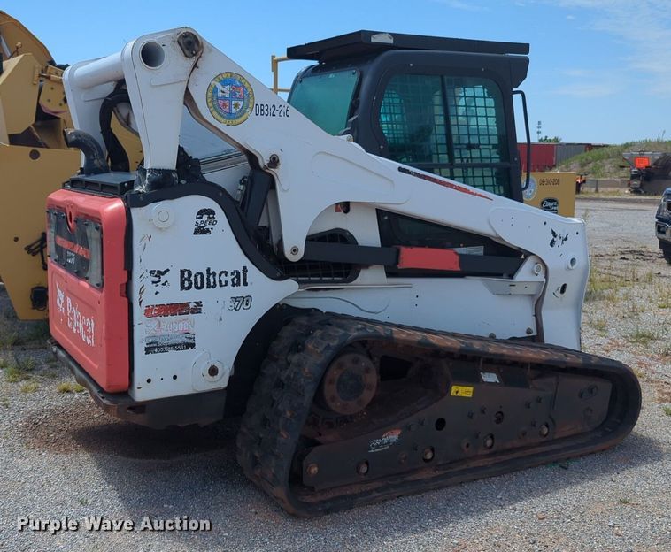 image for item DL1025 2017 Bobcat T870 tracked skid steer loader