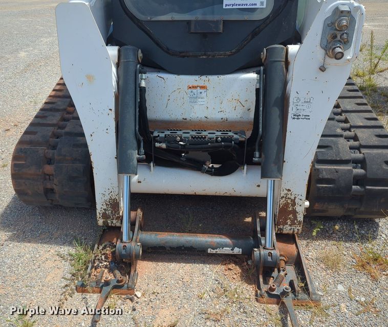 image for item DL1025 2017 Bobcat T870 tracked skid steer loader