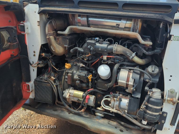 image for item DL1025 2017 Bobcat T870 tracked skid steer loader