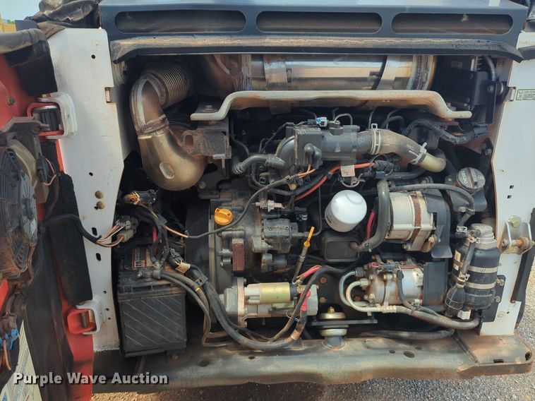 image for item DL1025 2017 Bobcat T870 tracked skid steer loader