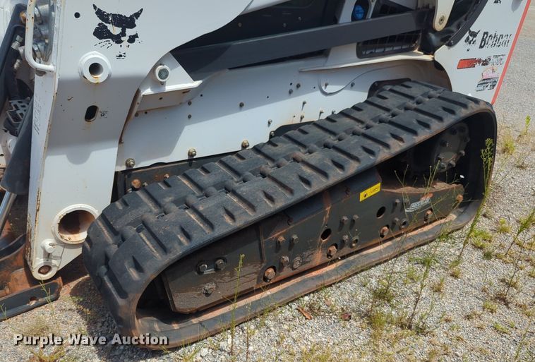 image for item DL1025 2017 Bobcat T870 tracked skid steer loader