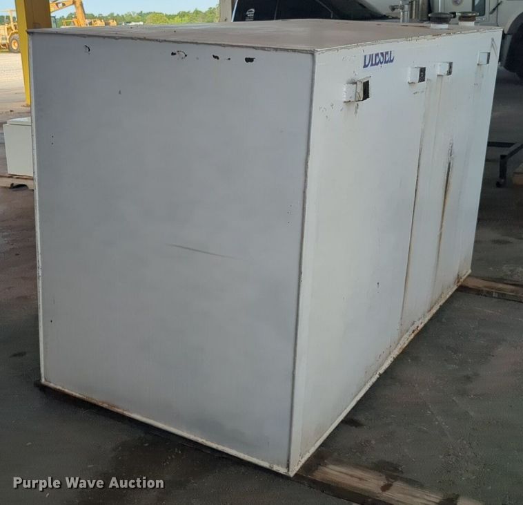 image for item DL1028 Fuel tank