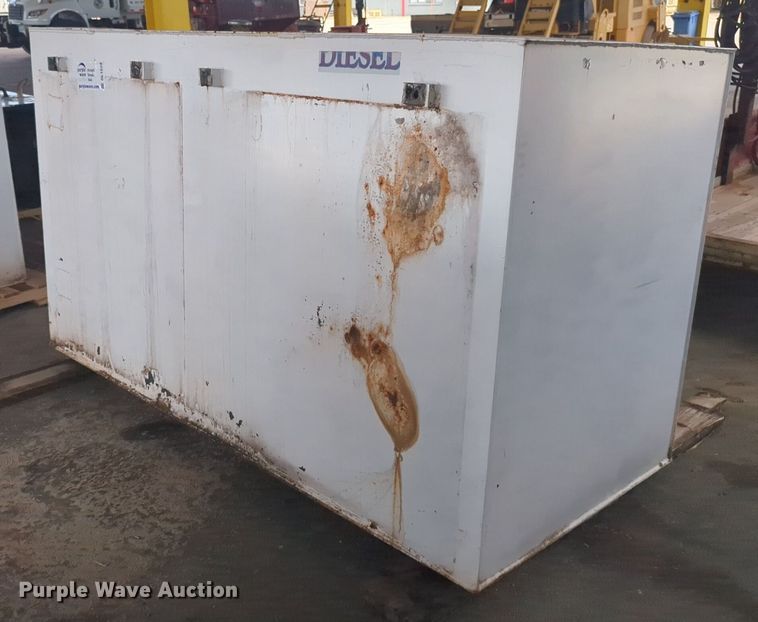 image for item DL1028 Fuel tank