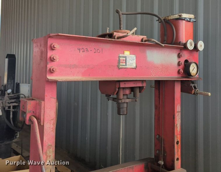 image for item DL1030 Presses