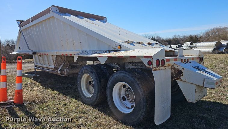 image for item DM1545 2006 CPS SBD240 Hopper bottom dump trailer