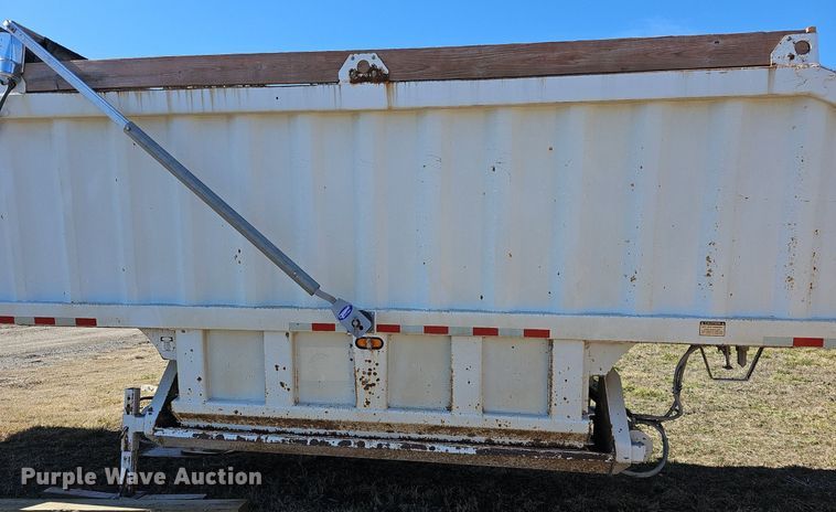 image for item DM1545 2006 CPS SBD240 Hopper bottom dump trailer