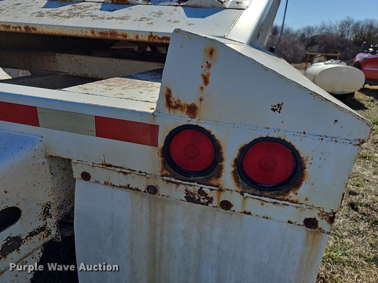 image for item DM1545 2006 CPS SBD240 Hopper bottom dump trailer