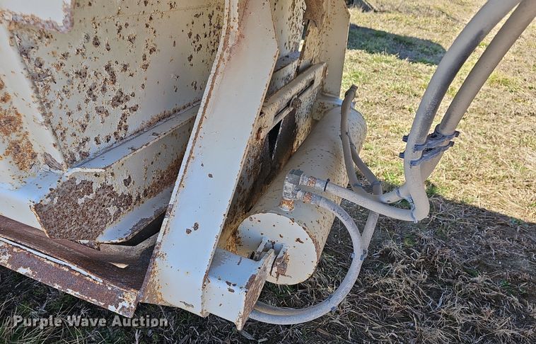 image for item DM1545 2006 CPS SBD240 Hopper bottom dump trailer