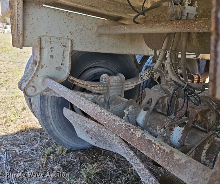 image for item DM1545 2006 CPS SBD240 Hopper bottom dump trailer