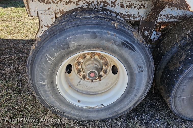 image for item DM1545 2006 CPS SBD240 Hopper bottom dump trailer