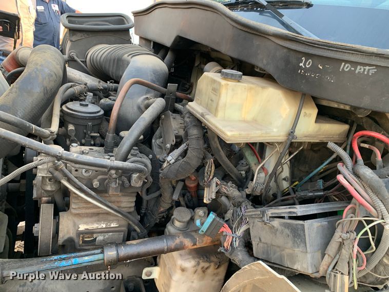 image for item DM1759 2009 International Champion 3200 VT365 shuttle bus