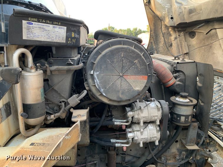 image for item DM1759 2009 International Champion 3200 VT365 shuttle bus