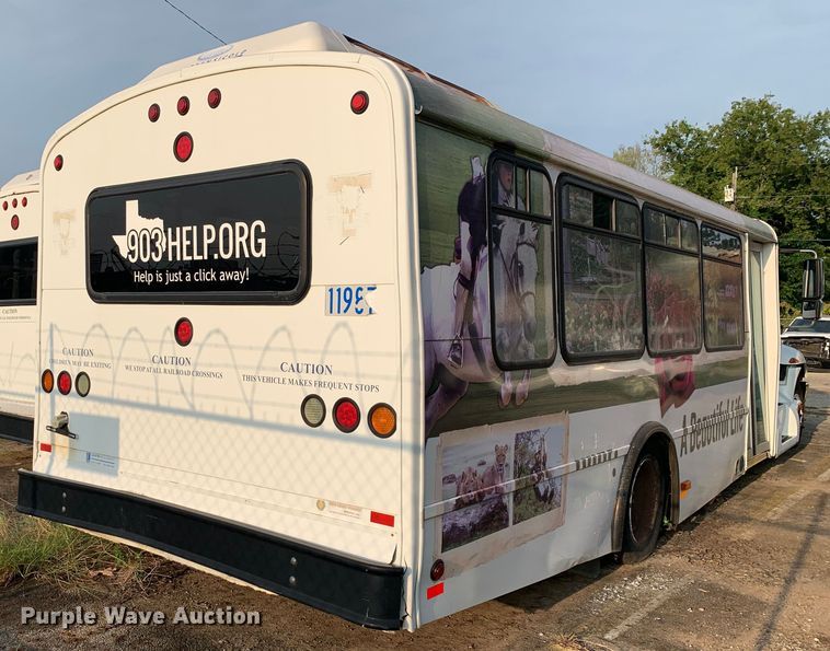 image for item DM1760 2011 International General Coach shuttle bus