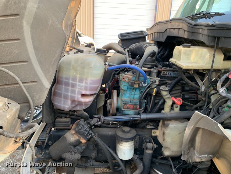 image for item DM1760 2011 International General Coach shuttle bus