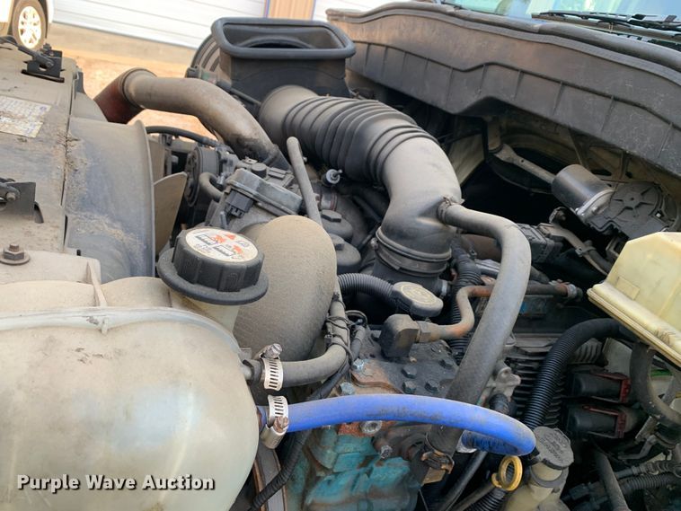 image for item DM1760 2011 International General Coach shuttle bus