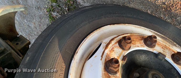 image for item DM1760 2011 International General Coach shuttle bus