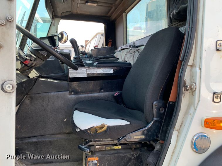 image for item DM1761 2015 Mack LEU633 refuse truck