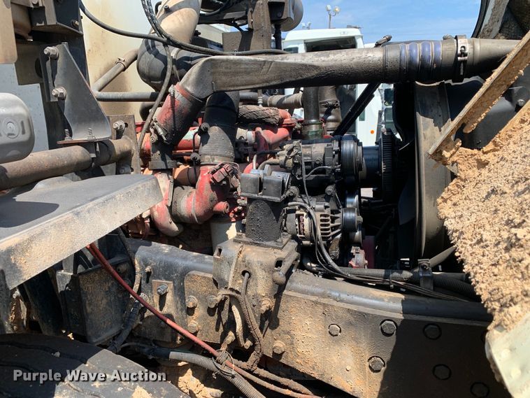 image for item DM1761 2015 Mack LEU633 refuse truck