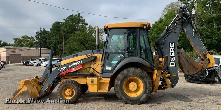image for item DM1764 2015 John Deere 310L backhoe