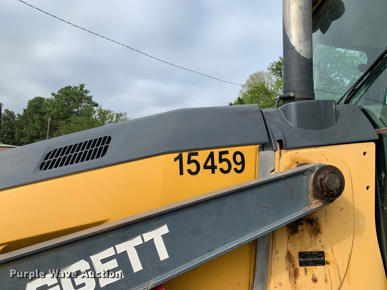 image for item DM1764 2015 John Deere 310L backhoe