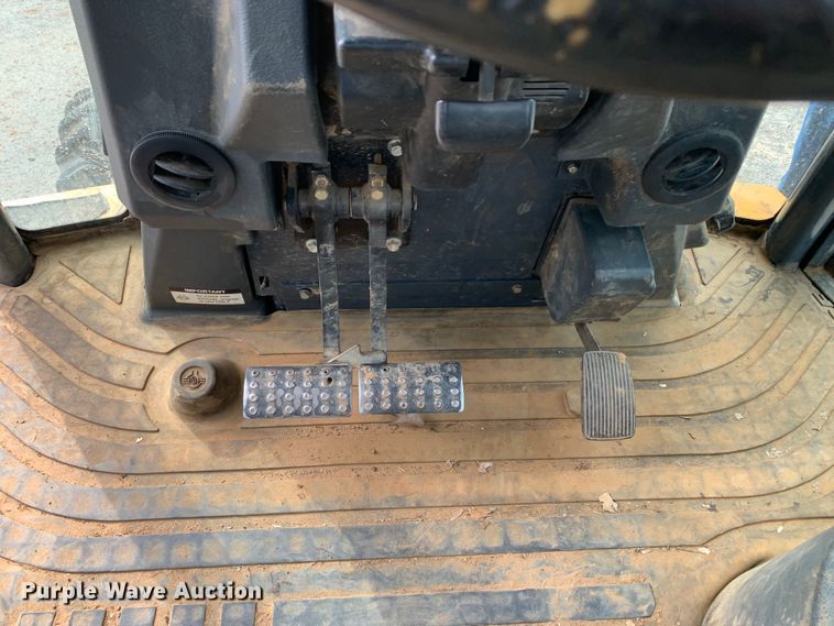 image for item DM1764 2015 John Deere 310L backhoe