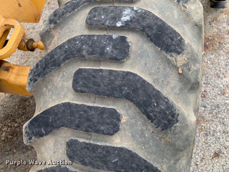 image for item DM1764 2015 John Deere 310L backhoe