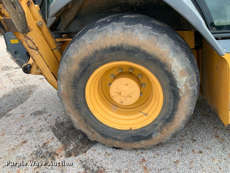 image for item DM1764 2015 John Deere 310L backhoe