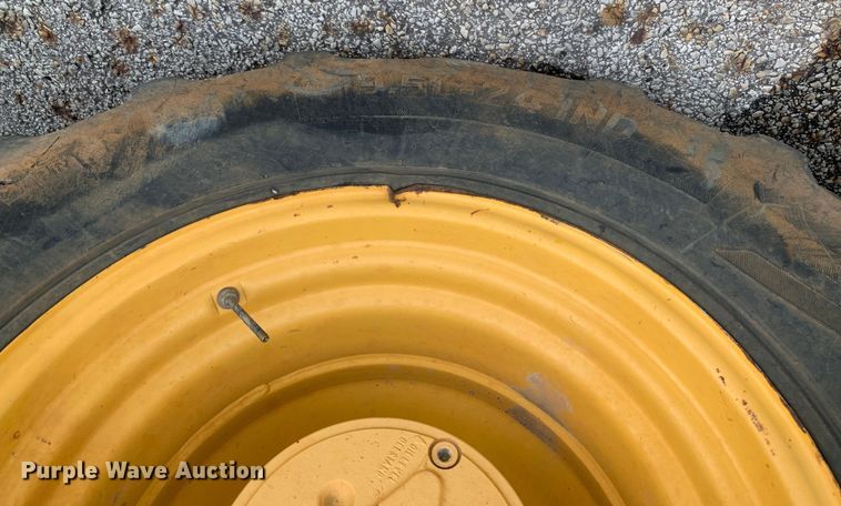 image for item DM1764 2015 John Deere 310L backhoe