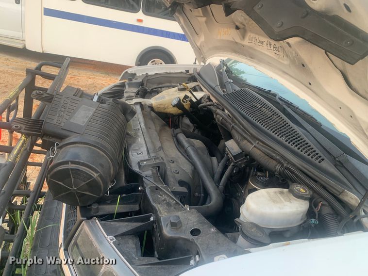 image for item DM1765 2016 Chevrolet  4500 shuttle bus