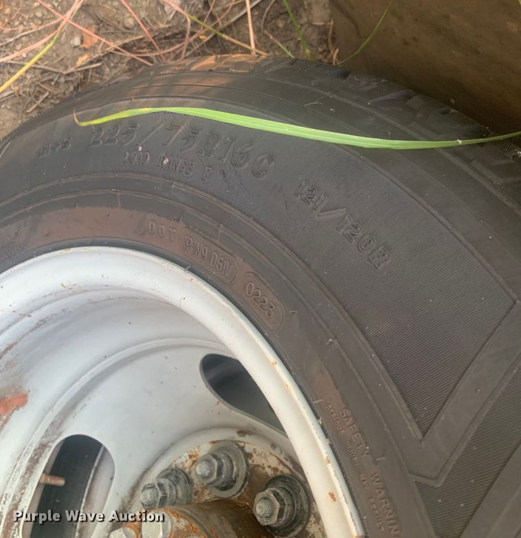 image for item DM1765 2016 Chevrolet  4500 shuttle bus