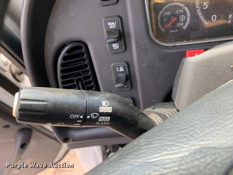 image for item DM1766 2018 Freightliner  M2106 refuse truck