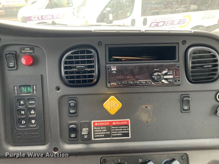 image for item DM1766 2018 Freightliner  M2106 refuse truck