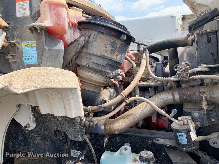 image for item DM1766 2018 Freightliner  M2106 refuse truck